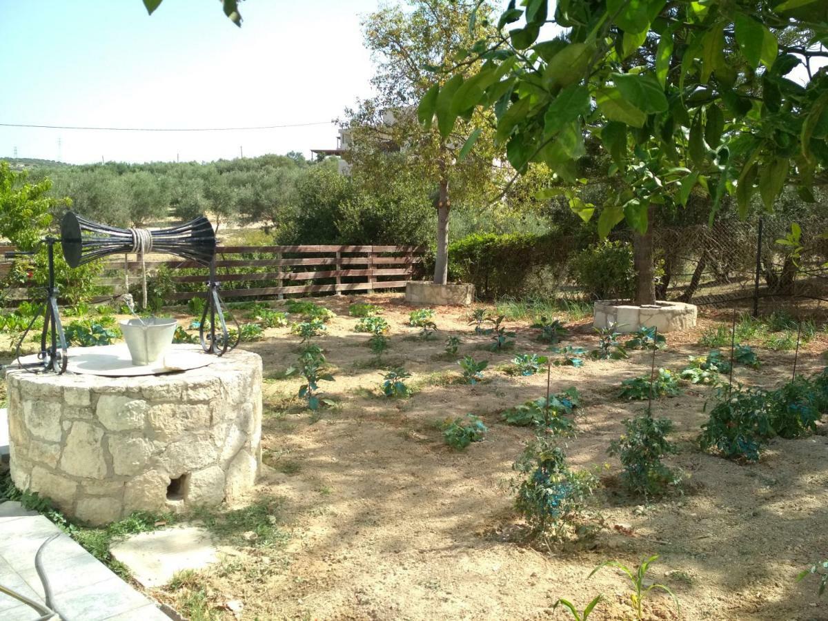 Eden Garden Villa Skalanion Exteriör bild