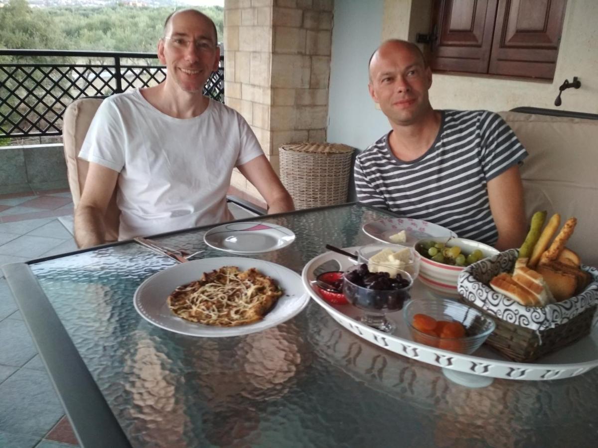 Eden Garden Villa Skalanion Exteriör bild